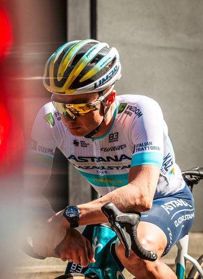 Team Astana rider wearing Limar bike helmet